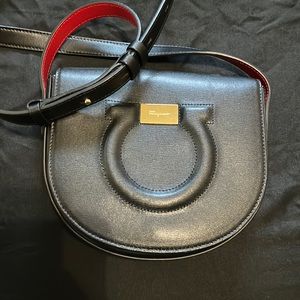 Ferragamo shoulder bag